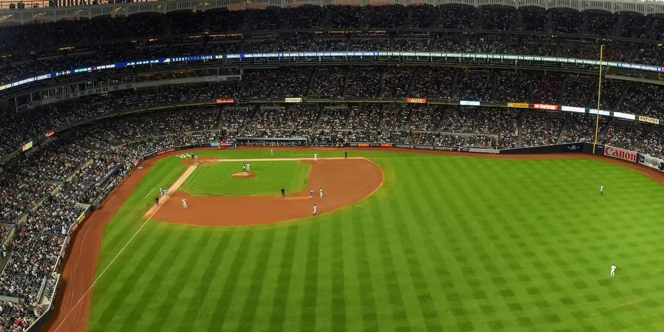 Cheer on NYC’s sports teams and enjoy thrilling games and events. Best Activities to Visit New York in 2025.