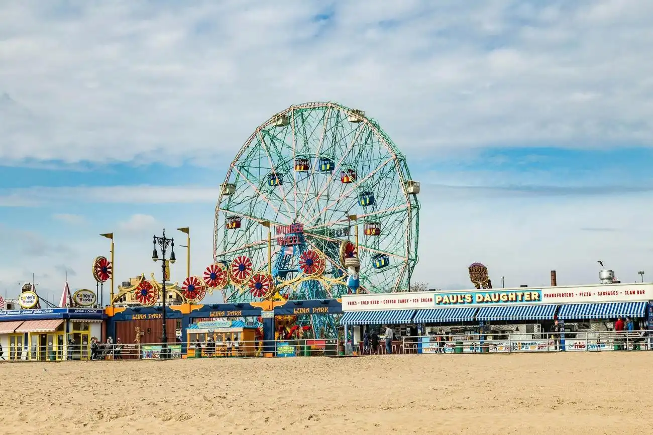 Harlem, Bronx, Queens, & Brooklyn: Full-Day Guided Tour, New York, United States, NYC Pass.