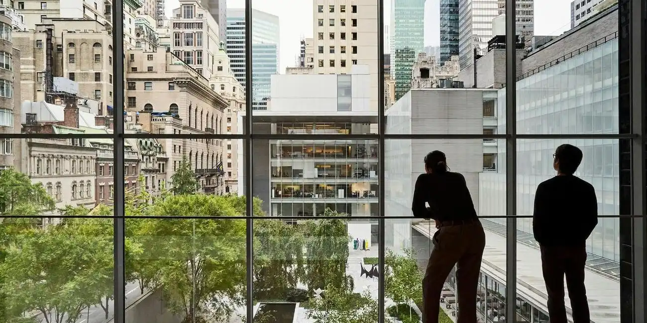 Explore NYC’s iconic architecture and stunning architectural wonders. Best Activities to Visit New York in 2025.