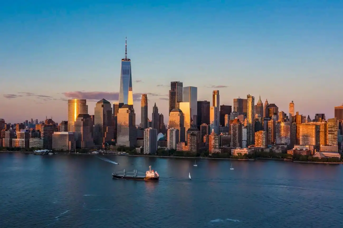 New York City Helicopter Flight: The Manhattan Tour, New York, United States, NYC Pass.