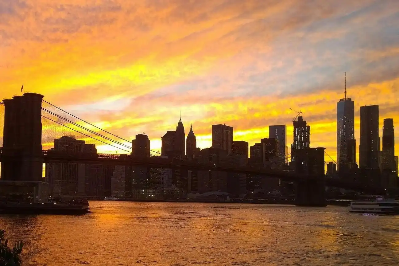 New York Harbor: 1.5-Hr Evening Sightseeing Cruise, New York, United States, NYC Pass. New York Harbor: 1.5-Hr Evening Sightseeing Cruise, New York, United States, NYC Pass.