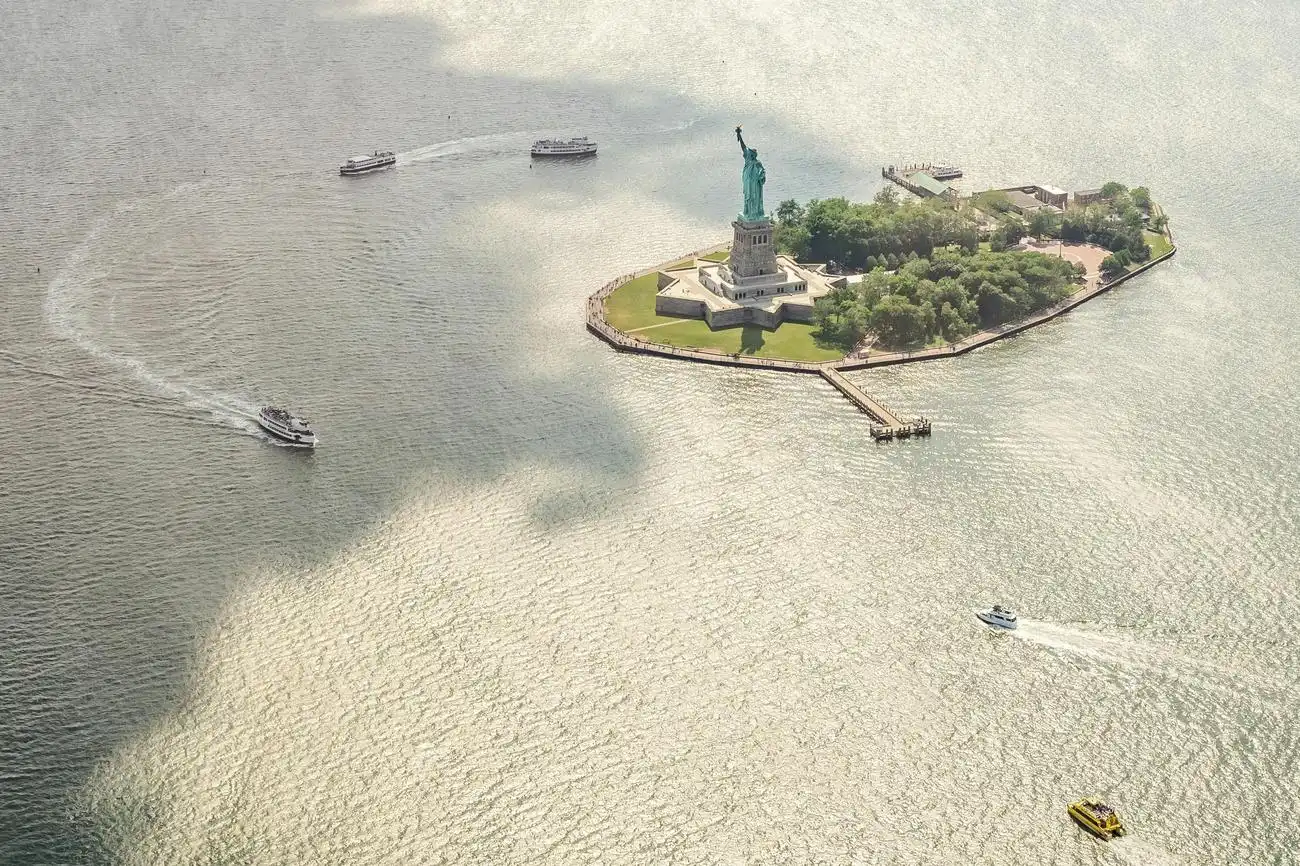 New York Explorer Pass: 2 - 10 Attractions including Edge, New York, United States, NYC Pass.